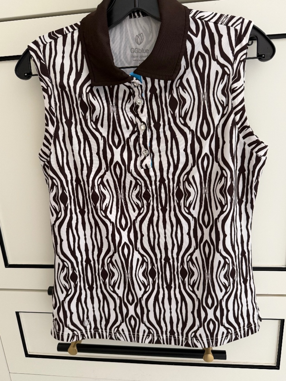 Woman’s sleeveless top, Small by GGBlue